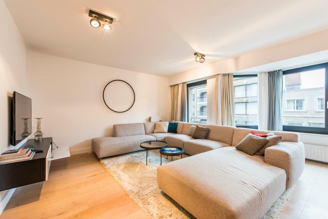 Ruim En Modern Appartement Te Knokke Nabij De Dijk Екстериор снимка